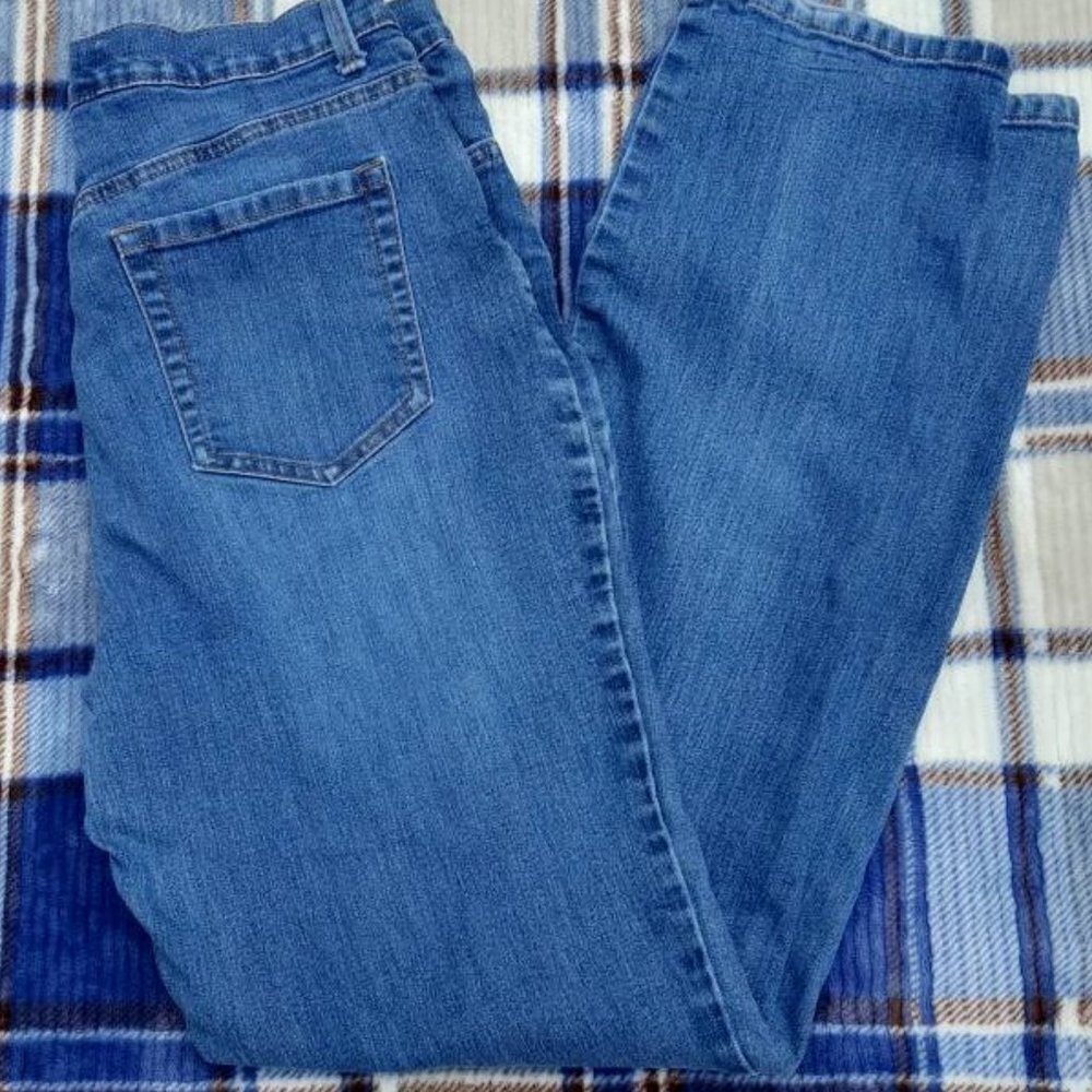 Gloria Vanderbilt - Amanda Missy Long Jeans - Size 10